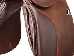 SADDLERY BRANDS INTL Bates Caprilli Close Contact Saddle with Extended Flap- English Saddles