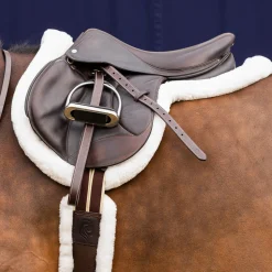 EQUINAVIA Eidsvoll Ultra Fleece Trimmed Show Pad- Close Contact Saddle Pads