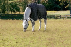 HORSEWARE ® Ireland Rhino® Medium-Weight Wug with Vari-Layer®- Turnout Blankets