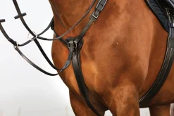 HORSEWARE ® Rambo® Micklem® Three-Point Breastplate- Martingales & Breastplates