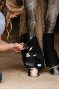 MACKINNON Ice Horse® Suspensory Wraps- Therapy|Hoof & Hock Boots