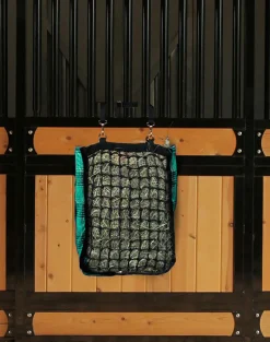 KENSINGTON ™ Slow Feed 2-Flake Hay Bag- Hay Bags, Nets & Racks|Stable Hardware