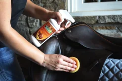 ANIMAL HEALTH INT Leather Therapy® Wash- Saddle Covers & Leather Care