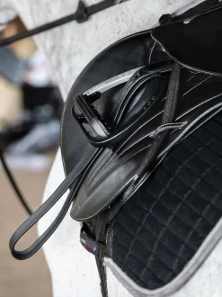 HORSE HEALTH TRADE LeMieux® Vector Stirrup Leathers- Stirrup Leathers & Accessories