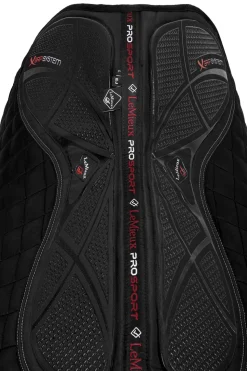 HORSE HEALTH TRADE LeMieux® X-Grip EuroJump Square Pad- Close Contact Saddle Pads