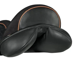 CUSTOM SADDLERY Steffen's Advantage Buffalo Single Flap Dressage Saddle- English Saddles